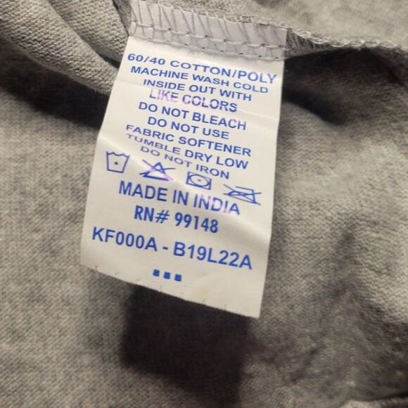 NWT Size Large (L) Dubble Bubble Gum Trubble Graphic T-Shirt Vintage Style -Gray - Picture 4 of 4